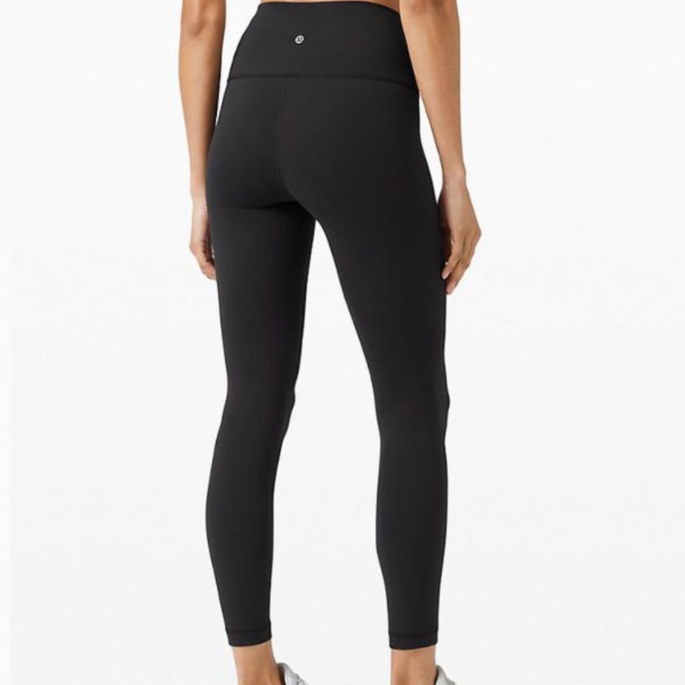 NWT Wunder Under  Black